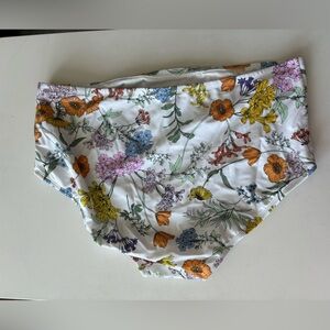 Cute Plus Size Floral Swimsuit Bikini Bottom NWOT